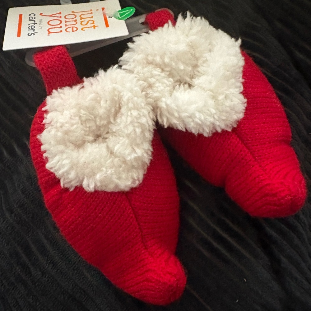 Carter’s Newborn Christmas Booties!